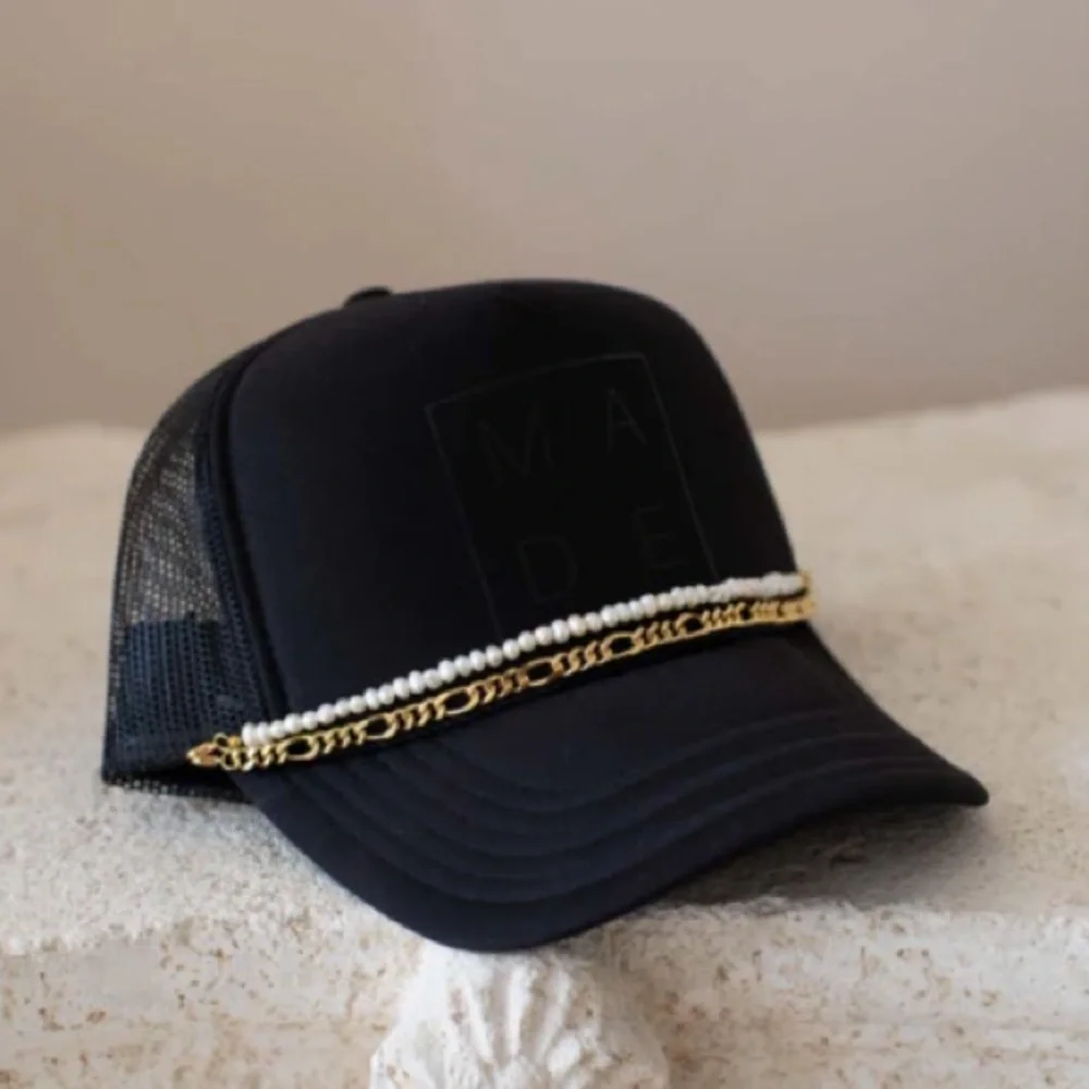 OTTO - MAD.E Hats Trucker Hat in Black with Chains - Picture 1 of 10